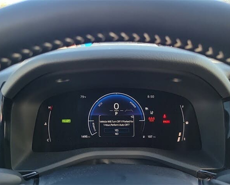 2025 Toyota Camry SE FWD