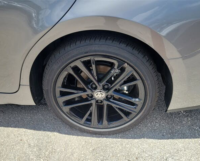 2025 Toyota Camry SE FWD